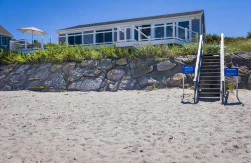 East Sandwich Casa | 11 Captain Crocker Road East Sandwich Cape Cod- -Oceanside Oasi