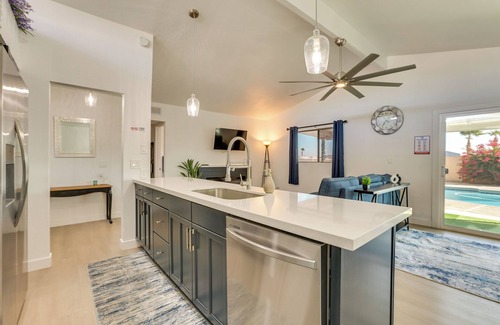 Knoell Garden Groves Cabaña | 11 Mi to Dtwn Phoenix: Main House w/ Outdoor Oasis