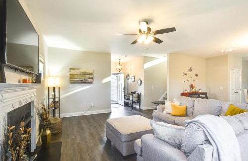 Spring Lake Casa | 11 Mi to Fort Bragg Family Home with Patio!