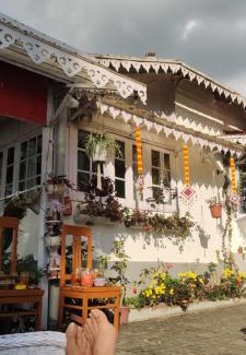Karsiyang Casa | 11 Monteviot: Luxury homestay overlooking a tea estate