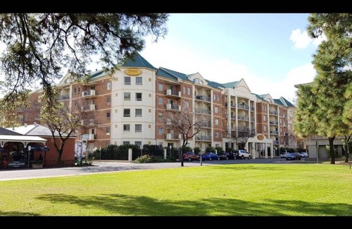 Adelaide Central Business District Apartamento | 11 on Hurtle