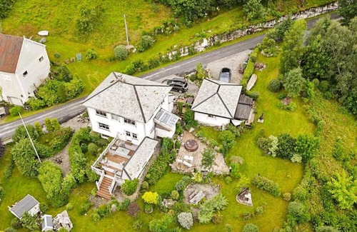 Vanylven Casa | 11 person holiday home in Syvde