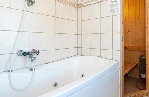 Knebel Casa | 11 person holiday home in Knebel