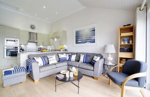 Rock Casa | 11 Slipway