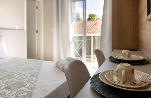 Vista Alegre Apartamento | 11-Studio Decorado Lindo! Ótimo para Casal!