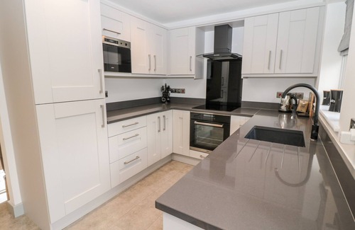 Gilsland Cabaña | 11 THE FORGE, family friendly, with a garden in Brampton, Cumbria