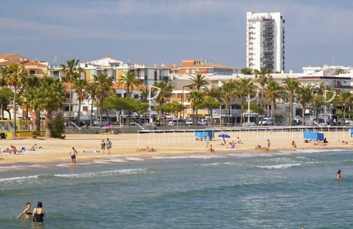 Cambrils Otro | 110 m² Alojamiento ∙ 3 habitaciones ∙ 6 huéspedes