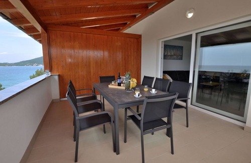 Miholascica Apartamento | 110 m² Apartamento ∙ 3 habitaciones ∙ 8 huéspedes