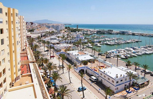 Estepona Apartamento | 110 m² Apartamento ∙ 2 habitaciones ∙ 4 huéspedes