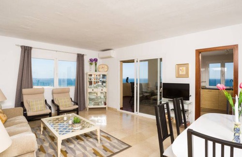 Estepona Apartamento | 110 m² Apartamento ∙ 2 habitaciones ∙ 4 personas