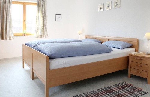 Neuschoenau Apartamento | 110 m² Apartamento ∙ 2 habitaciones ∙ 5 huéspedes