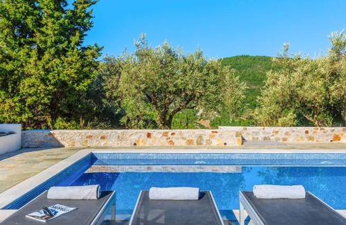 Skopelos Villa | 110 m² Villa ∙ 3 bedrooms ∙ 5 guests