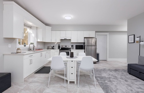Delta Apartamento | 11058 - 83A Bsmnt Suite