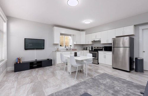 Delta Apartamento | 11058 - 83A Bsmnt Suite
