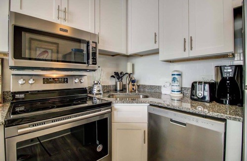 Wilmington Beach Condominio | 1107 Surf's Up by Atlantic Towers