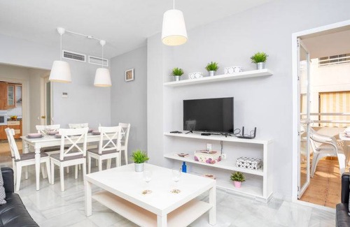 Torremolinos Apartamento | 111 m² Apartamento ∙ 3 habitaciones ∙ 6 personas