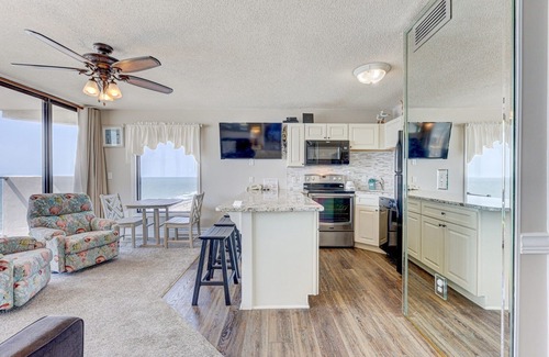 Wilmington Beach Condominio | 1114 Boundless Awe by Atlantic Towers