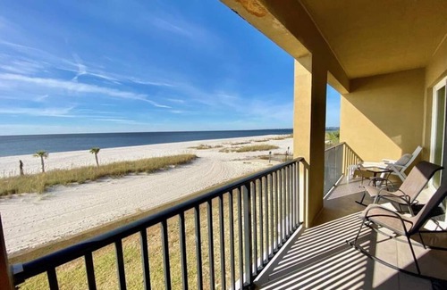 Henderson Point Condominio | #113 Beautiful 2 bed 2 bath condo with beach views