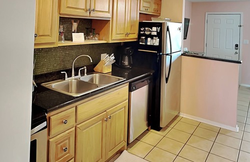 Rockport Condominio | #113 Mermaids Den | Waterfront + Pool