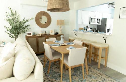 Diamond Beach Casa | 114 Austin Ave, Unit 11