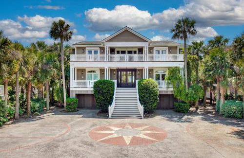 Isle of Palms Casa | 114 Ocean Boulevard by AvantStay Beachfront Putting Green Volleyball Court Infinity Pool