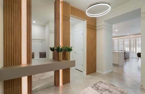 Four Corners Casa | 1149 Spacious Family 5-Bedroom Townhome
