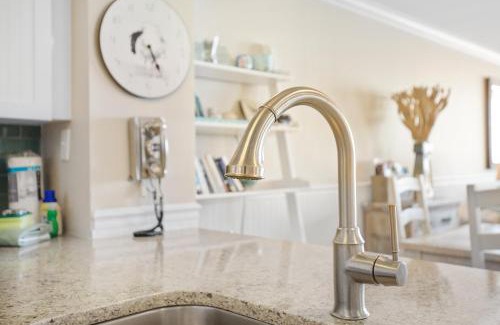 Sunset Point Casa | 115 Charleston Oceanfront Villas Beach Daze