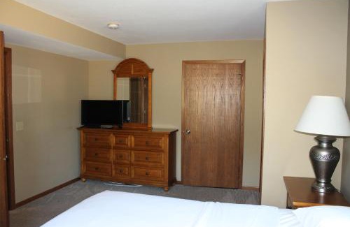 Eagle River Casa | 115, Lower Duck Lake Condo