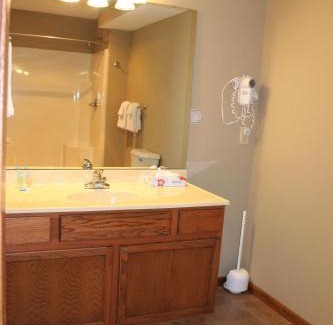 Eagle River Casa | 115, Lower Duck Lake Condo