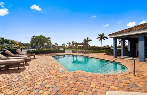 Ocean Side Village Cabaña | 116 Mediterranean Way