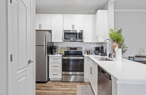 McDowell Mountain Ranch Apartamento | 1163 Modern 2BR Apartment in KOTA North & Free Parking