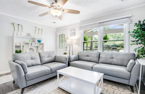Charleston Casa | 1168 Wyndham Rd