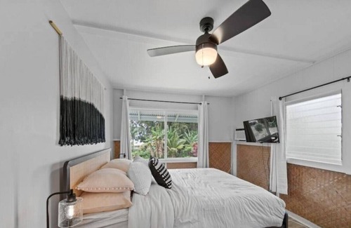 Hilo Casa | 117 Wainaku HOUSE B · Peaceful Haven in Hilo 3BR House