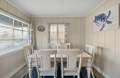 Balboa Island Casa | 118 Emerald Ave A & B