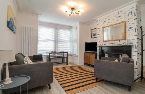 Felixstowe Casa | 11a Manning Road