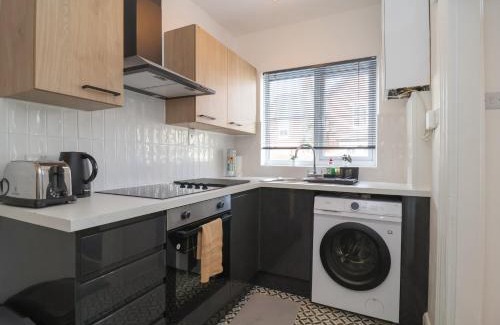 Felixstowe Casa | 11a Manning Road