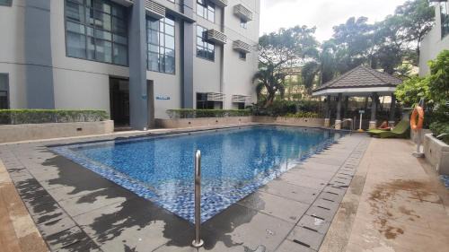 Pinagsama Apartamento | 11C Tower 1 Viceroy Residences McKinley BGC