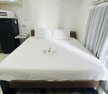 Pinagsama Apartamento | 11C Tower 1 Viceroy Residences McKinley BGC