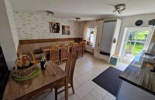 Neuheilenbach Apartamento | 12-bed vacation home shower/bath/WC (12 adults, 2 children, 1 baby) - Ferienhof Weber & Jakobi