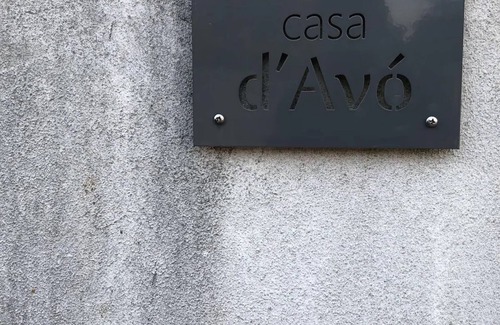 Branca Casa | 12 Casa d'Abó - una casa de vacaciones en el campo