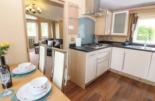 Welton Cabaña | 12 FIELD VIEW, pet friendly, with a garden in Kirkoswald