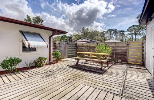 Trailer Estates Casa | 12 Mi to Beach Cottage with Pool in Bradenton