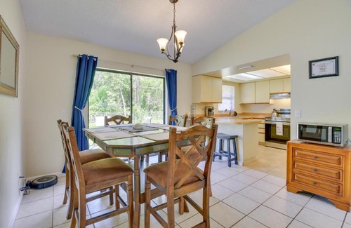 Trailer Estates Casa | 12 Mi to Beach Home with Patio and Yard in Bradenton
