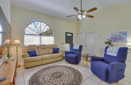 Trailer Estates Casa | 12 Mi to Beach Home with Patio and Yard in Bradenton