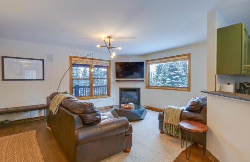 Quandary Village Casa | 12 Mi to Breckenridge Ski Resort Cabin with Hot Tub