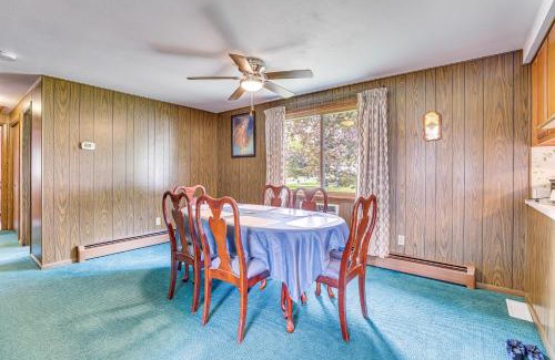 New Lisbon Casa | 12 Mi to Castle Rock Lake Serene New Lisbon Home!