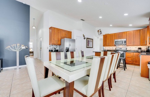 Lake Davenport Estates Casa | 12 Mi to Disney: Family Home w/ Lanai in Davenport