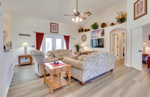 Orange Tree Casa | 12 Mi to Disney Home with Pool and Spa in Clermont