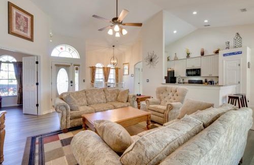 Orange Tree Casa | 12 Mi to Disney Home with Pool and Spa in Clermont