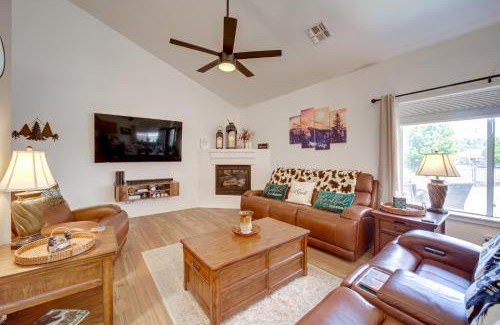 Flagstaff Casa | 12 Mi to Flagstaff Pet-Friendly Home with Sunroom!